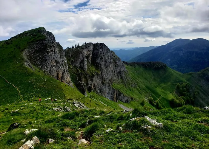 Pyrenees Emotions, Eco-responsables, Nature, Sports Aventures Nocleg ze śniadaniem