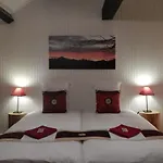Pyrenees Emotions, Eco-responsables, Nature, Sports Aventures Frühstückspension 3*