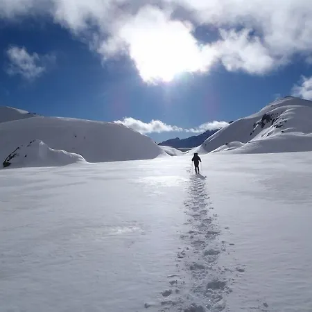 Pyrenees Emotions, Eco-responsables, Nature, Sports Aventures Bed and Breakfast