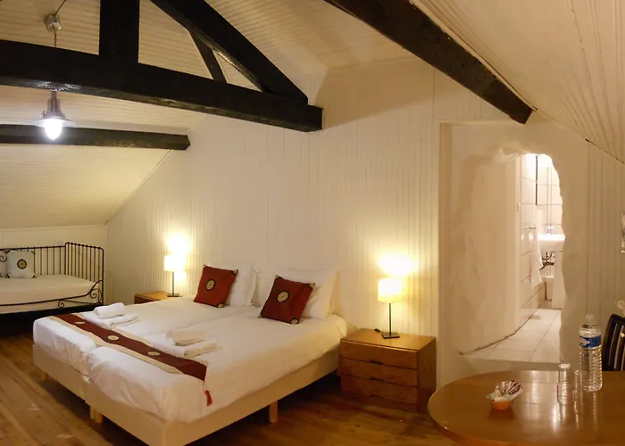 Pyrenees Emotions, Eco-responsables, Nature, Sports Aventures فندق مبيت وإفطار 3*