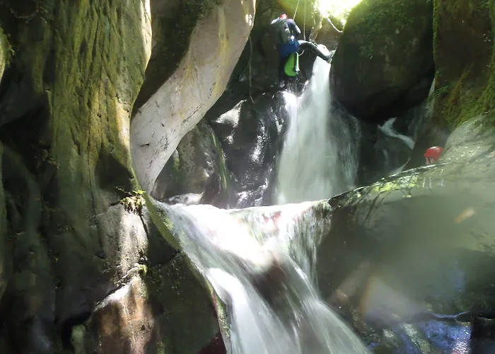 فندق مبيت وإفطار Pyrenees Emotions, Eco-responsables, Nature, Sports Aventures