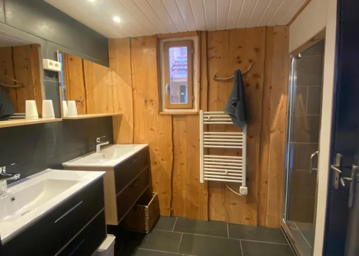 فندق مبيت وإفطار Pyrenees Emotions, Eco-responsables, Nature, Sports Aventures